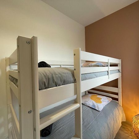 Apartament Le Familial Proche Gare Sens Zewnętrze zdjęcie