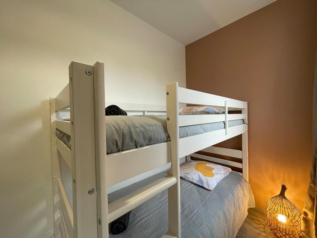 Apartament Le Familial Proche Gare Sens Zewnętrze zdjęcie