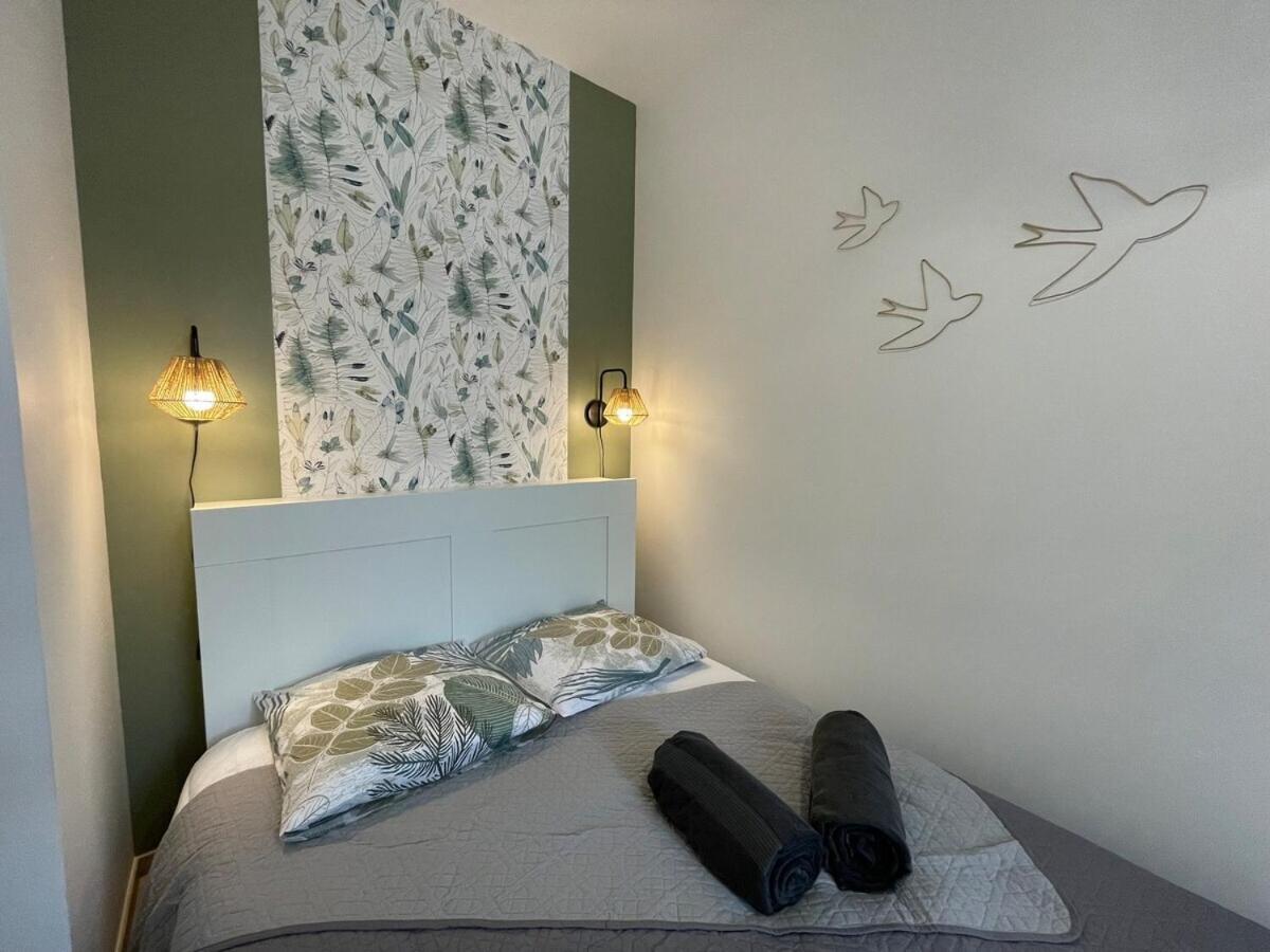 Apartament Le Familial Proche Gare Sens Zewnętrze zdjęcie